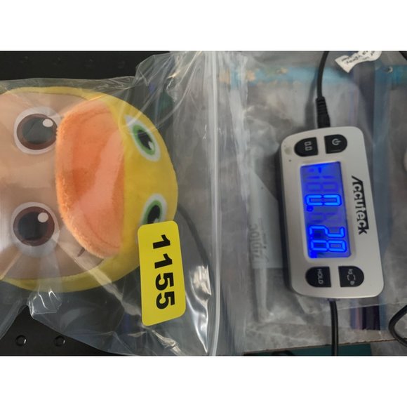 Cocomelon, JJ Duckie 2021 Moon Bug Entertainment Yellow Duck 8 inch - Picture 5 of 5